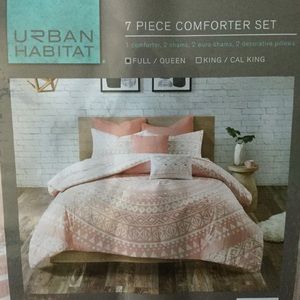 Comforter set